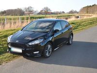 Gebraucht Ford Focus ST-Line 125 PS (91 kW) 2017 Schwarz Limousine