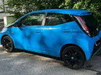 Gebraucht Toyota Aygo 69 PS (50 kW) 2015 Blau Kleinwagen