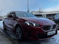 Gebraucht BMW 118 Efficient Dynamics 150 PS (110 kW) 2025 Fire red (metallic) Kleinwagen