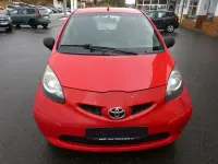 Gebraucht Toyota Aygo 68 PS (50 kW) 2008 Super red 5 Kleinwagen