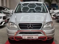 Gebraucht Mercedes ML320 218 PS (160 kW) 1999 Silber SUV
