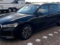 Gebraucht Skoda Superb Selection 150 PS (110 kW) 2024 Schwarz Kombi