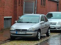 Gebraucht Opel Corsa 65 PS (47 kW) 2000 Silber Kleinwagen