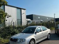 Gebraucht Skoda Superb 150 PS (110 kW) 2003 Grau Limousine