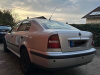 Gebraucht Skoda Octavia 100 PS (73 kW) 2000 Silber Limousine