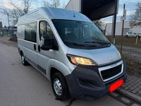 Gebraucht Peugeot Boxer 131 PS (96 kW) 2017 Silber Van