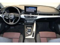 Second-hand Audi A4 Advanced 204 CP (150 kW) 2022 Negru Berlinǎ