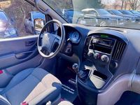 Gebraucht Hyundai H-1 116 PS (85 kW) 2014 Weiß Van / Kleinbus