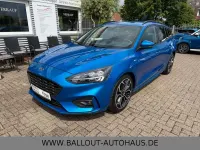 Gebraucht Ford Focus ST-Line 150 PS (110 kW) 2019 Blau Limousine