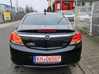 Gebraucht Opel Insignia 160 PS (117 kW) 2012 Schwarz Limousine