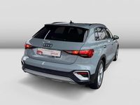 Gebraucht Audi A3 Ambiente 150 PS (110 kW) 2025 Pfeilgrau perleffekt Limousine