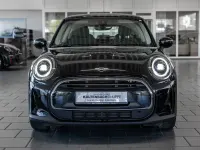 Gebraucht Mini Cooper Classic 136 PS (100 kW) 2022 Schwarz Kleinwagen