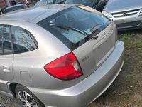Gebraucht Kia Rio 101 PS (74 kW) 2005 Silber Kombi