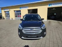 Gebraucht Ford Kuga 150 PS (110 kW) 2019 Grau SUV
