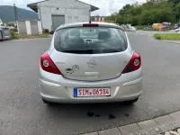 Gebraucht Opel Corsa Edition 80 PS (58 kW) 2008 Silber Kleinwagen