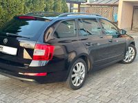 Gebraucht Skoda Octavia 150 PS (110 kW) 2015 Schwarz Kleinwagen