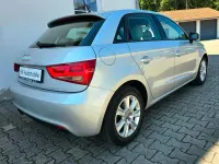 Gebraucht Audi A1 Sportback Attraction 122 PS (89 kW) 2013 Silber Kleinwagen