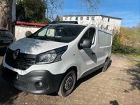 Gebraucht Renault Trafic 121 PS (88 kW) 2019 Weiß Van / Kleinbus
