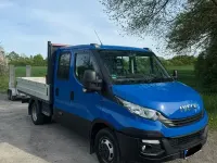 Second-hand Iveco Daily 179 CP (131 kW) 2019 Albastru Monovolum