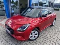 Gebraucht Suzuki Swift 61 PS (44 kW) 2025 Rot Kleinwagen