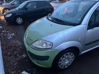Gebraucht Citroën C3 73 PS (53 kW) 2004 Grün Kleinwagen