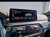 Gebraucht BMW 520 M Sport 190 PS (139 kW) 2023 Weiß Kombi