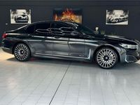 Gebraucht BMW 750 530 PS (389 kW) 2020 Grau Limousine