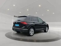 Gebraucht VW Tiguan Life 150 PS (110 kW) 2022 Schwarz SUV