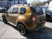 Gebraucht Dacia Duster Prestige 125 PS (91 kW) 2016 Altaigrün SUV