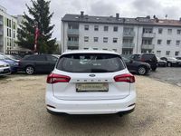 Gebraucht Ford Focus Cool & Connect 120 PS (88 kW) 2020 Frozen white Kombi