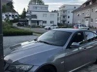 Gebraucht BMW 318 143 PS (105 kW) 2009 Grau Limousine