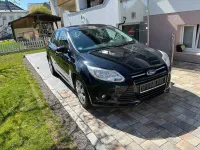 Używany Ford Focus 101 KM (74 kW) 2013 Czarny Hatchback