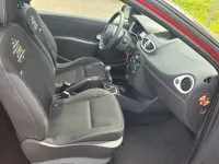 Gebraucht Renault Clio 75 PS (55 kW) 2011 Rot Kleinwagen