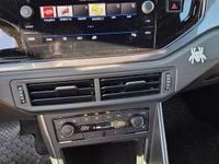 Gebraucht VW Polo IQ Drive 95 PS (69 kW) 2020 Orange Limousine