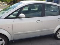 Usata Audi A2 75 CV (55 kW) 2004 Argento Utilitaria