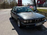 Gebraucht BMW 730 188 PS (138 kW) 1990 Schwarz Limousine