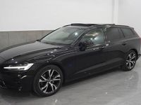 Gebraucht Volvo V60 Plus 197 PS (144 kW) 2025 Schwarz Kombi