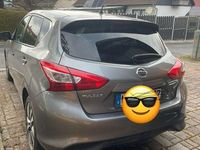 Gebraucht Nissan Pulsar Tekna 116 PS (85 kW) 2014 Grau Kleinwagen