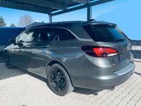 Gebraucht Opel Astra Innovation 160 PS (117 kW) 2017 Grau Kombi