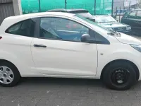 Gebraucht Ford Ka 69 PS (50 kW) 2015 Weiß Kleinwagen