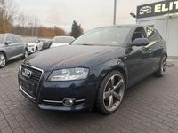 Gebraucht Audi A3 Sportback Ambiente 160 PS (117 kW) 2011 Blau Kleinwagen