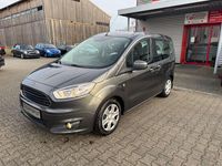 Gebraucht Ford Tourneo Courier Trend 101 PS (74 kW) 2016 Grau Van / Kleinbus
