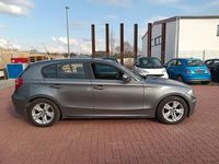 Gebraucht BMW 116 Advantage 122 PS (89 kW) 2011 Grau Kleinwagen