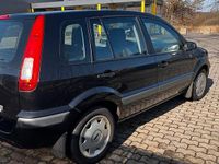 Gebraucht Ford Fusion 105 PS (77 kW) 2010 Blau Kleinwagen