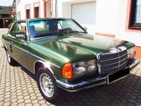 Gebraucht Mercedes 280 185 PS (136 kW) 1978 Grün Coupé