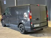 Gebraucht Renault Trafic 90 PS (66 kW) 2015 Schwarz Van / Kleinbus
