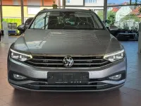 Gebraucht VW Passat Business 150 PS (110 kW) 2023 Silber Kombi