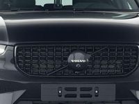 Gebraucht Volvo XC40 Plus 163 PS (119 kW) 2025 Schwarz SUV