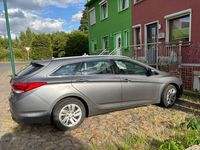 Gebraucht Hyundai i40 Classic 116 PS (85 kW) 2016 Grau Kombi