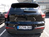 Gebraucht Volvo XC40 Plus 163 PS (119 kW) 2025 Onyx schwarz SUV
